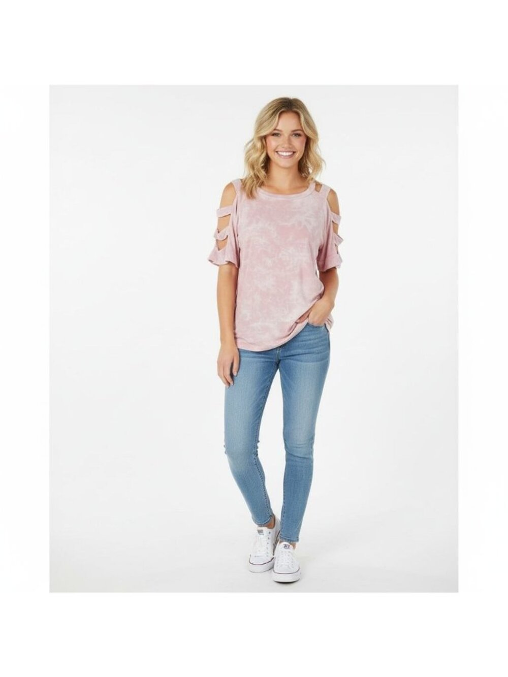 143 story Short Sleeve Top Size Medium